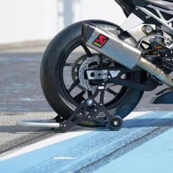 Montageständer Hinten, Schwarz -Alpha Speed Verkaufsgeschäft 8123a001b10 02 23764